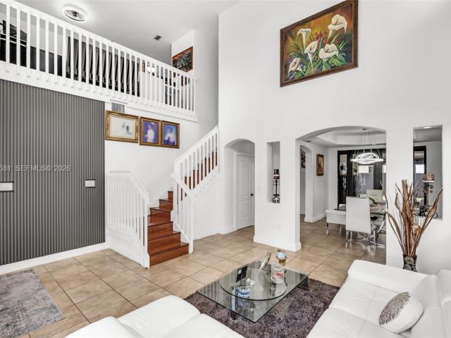 Продажа дома по адресу 16610 SW 57 LN - фото 7525741