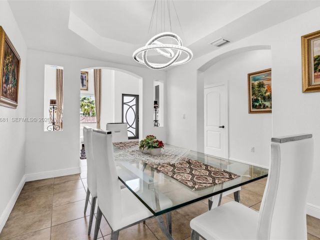 Продажа дома по адресу 16610 SW 57 LN - фото 7525744