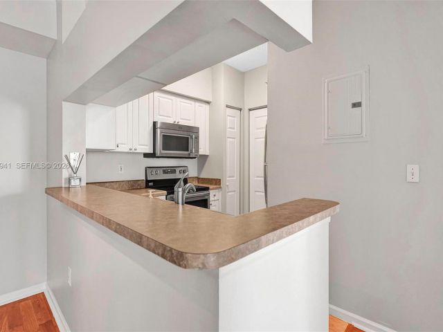 Продажа квартиры #2802 - фото 7512686