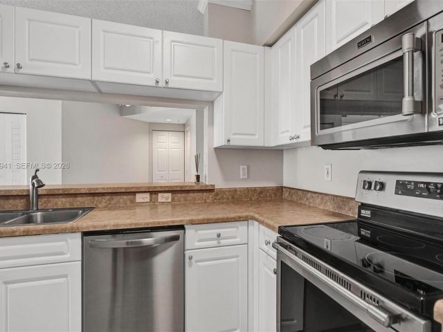 Продажа квартиры #2802 - фото 7512689