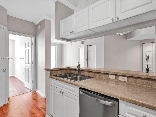 Продажа квартиры #2802 - фото 7512690