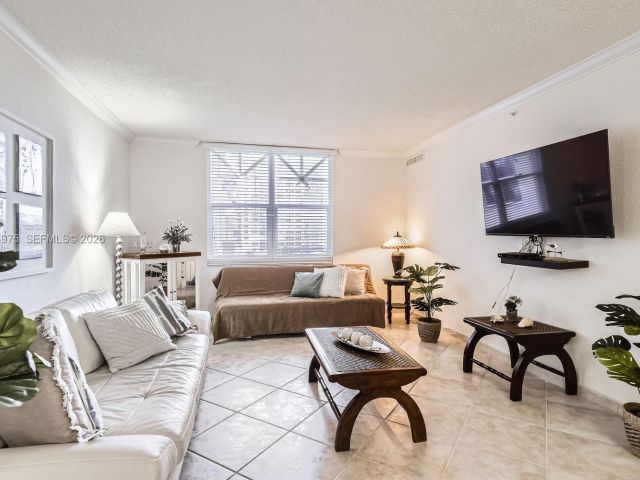 Квартира в аренду номер633 (AVAILABLE NOW) - фото 7477671