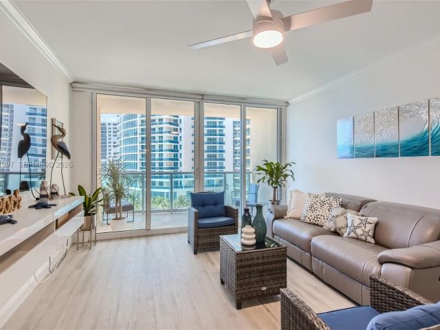 Квартира в аренду номер715 (AVAILABLE APRIL) - фото 7477641