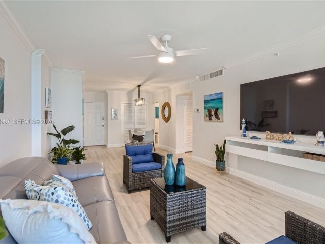 Квартира в аренду номер715 (AVAILABLE APRIL) - фото 7477643