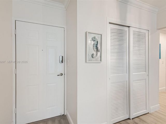 Квартира в аренду номер715 (AVAILABLE APRIL) - фото 7477645