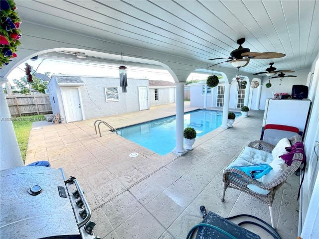 Дом в аренду по адресу  - фото 7525057