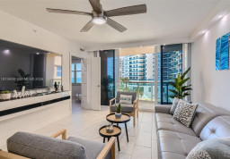 Квартира #617 (AVAILABLE MAY)