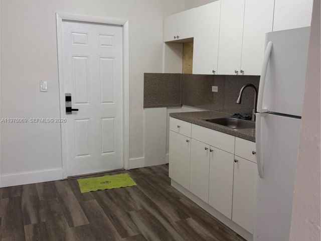 Дом в аренду по адресу 1325 NW 124th St 1325 - фото 7475297