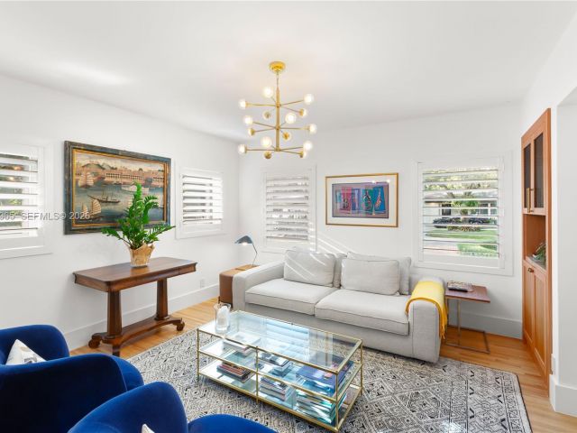 Дом в аренду по адресу 600 San Lorenzo Ave - фото 7471358