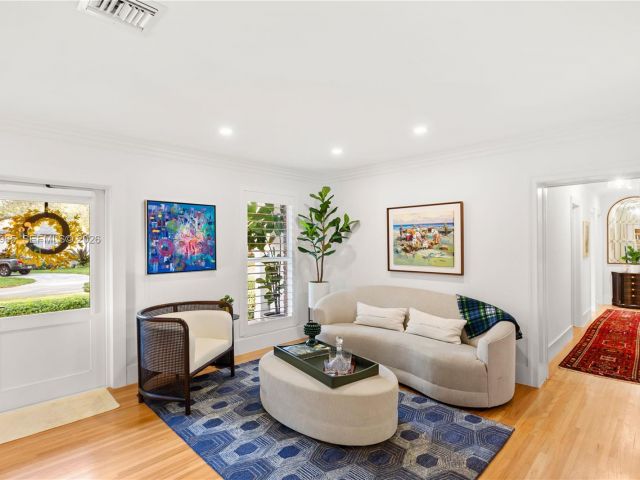 Дом в аренду по адресу 600 San Lorenzo Ave - фото 7471373