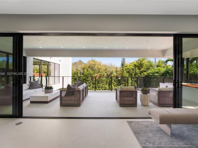 Продажа дома по адресу 285 Woodcrest Rd - фото 7517664