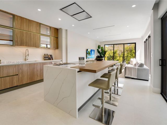 Продажа дома по адресу 285 Woodcrest Rd - фото 7517669