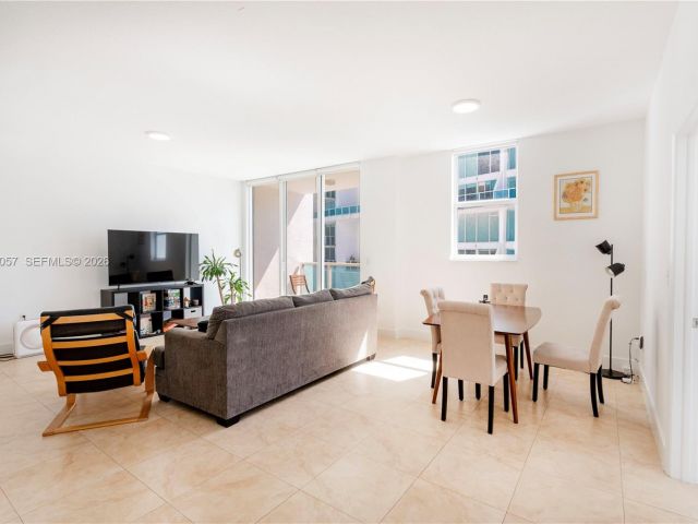 Продажа квартиры #4121 - фото 7491009