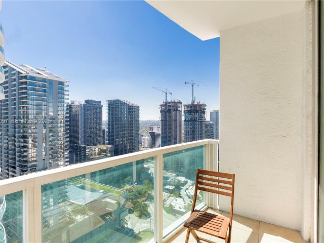 Продажа квартиры #4121 - фото 7491015