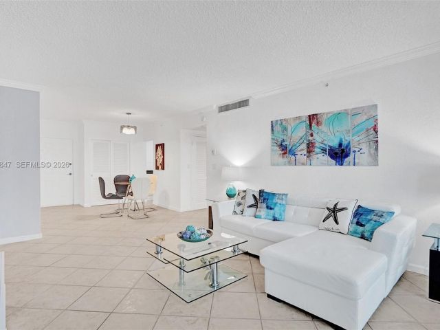 Квартира в аренду номер538 (Available March 31) - фото 7477696