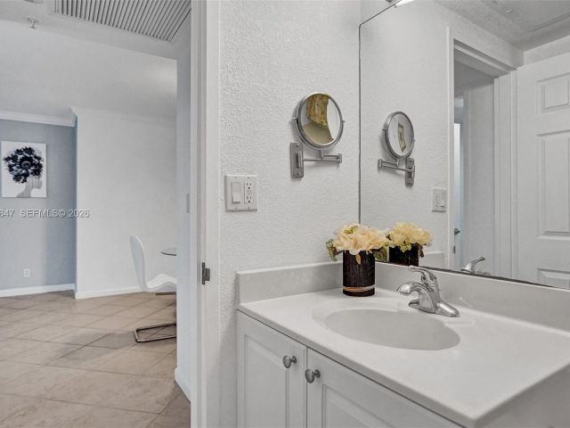 Квартира в аренду номер538 (Available March 31) - фото 7477703