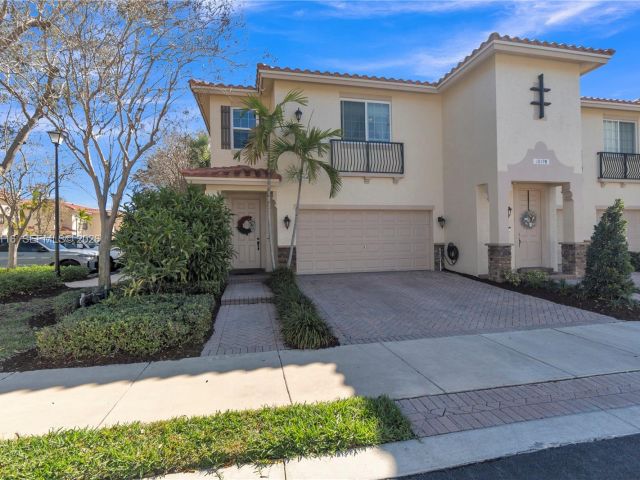 Продажа дома по адресу 1019 W Longport Cir 5A - фото 7476194