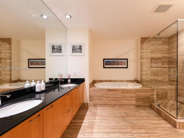 Продажа квартиры #2502 - фото 7530636