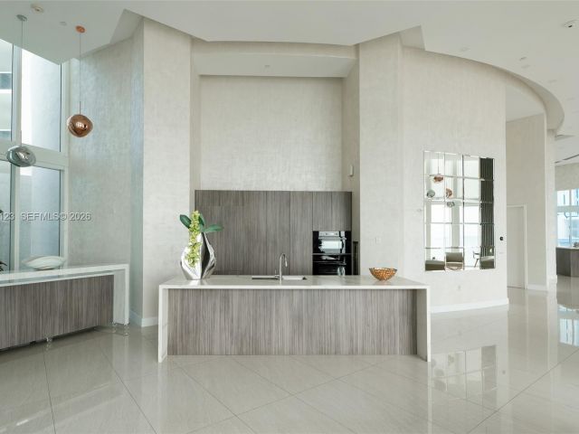 Продажа квартиры #2502 - фото 7530643