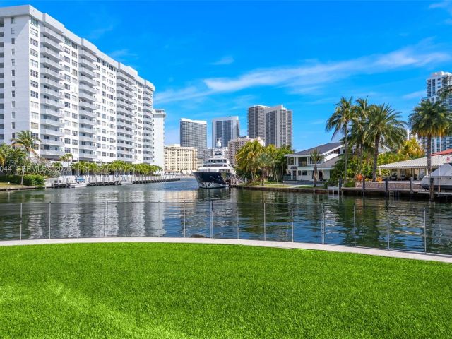 Продажа дома по адресу  - фото 7462222