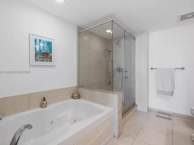 Продажа квартиры #2111 - фото 7461771