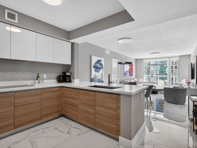 Квартира в аренду номер4-804 - фото 7530013