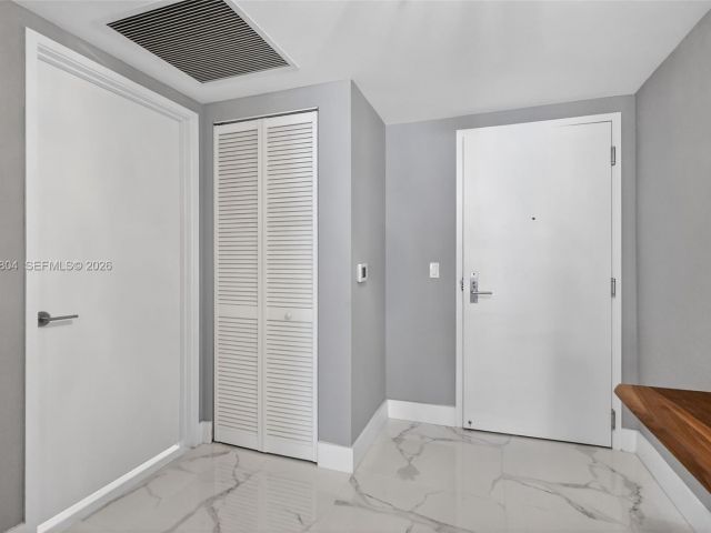 Квартира в аренду номер4-804 - фото 7530024