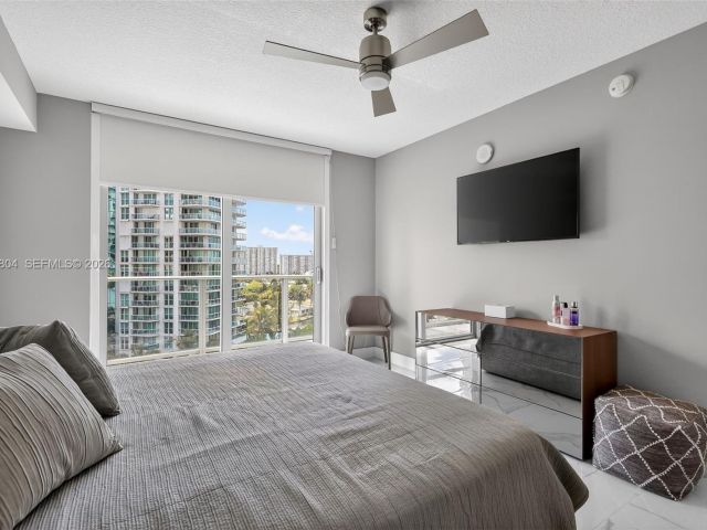 Квартира в аренду номер4-804 - фото 7530027