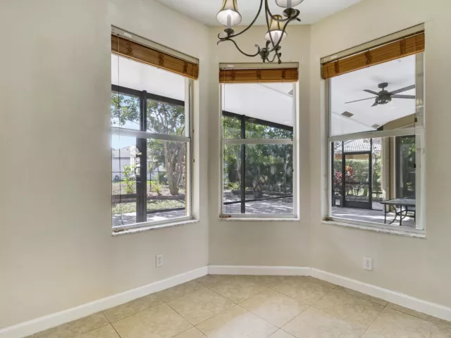 Продажа дома по адресу 3804 Victoria Road - фото 8941751