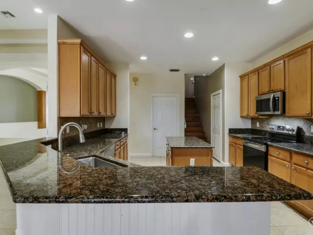 Продажа дома по адресу 3804 Victoria Road - фото 8941752