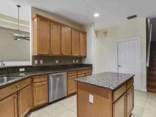 Продажа дома по адресу 3804 Victoria Road - фото 8941753
