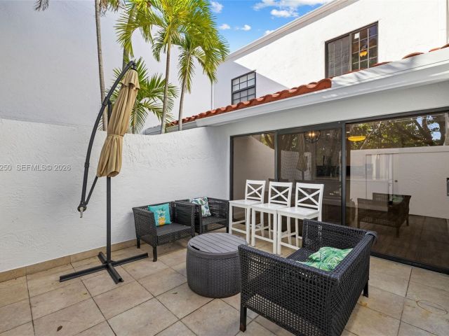 Дом в аренду по адресу 20900 Leeward Ct 217-1 - фото 7476459