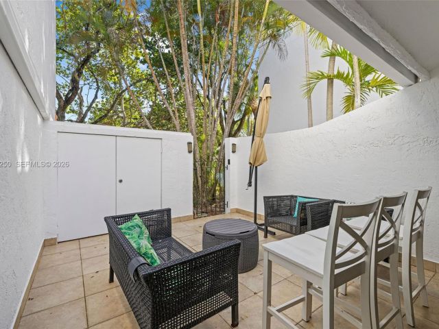 Дом в аренду по адресу 20900 Leeward Ct 217-1 - фото 7476460