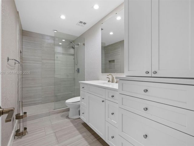 Дом в аренду по адресу 20900 Leeward Ct 217-1 - фото 7476469