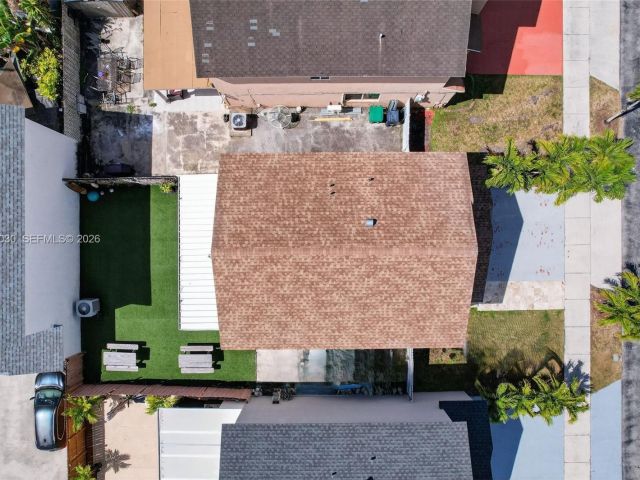 Продажа дома по адресу 13758 SW 160th Ter - фото 7532084