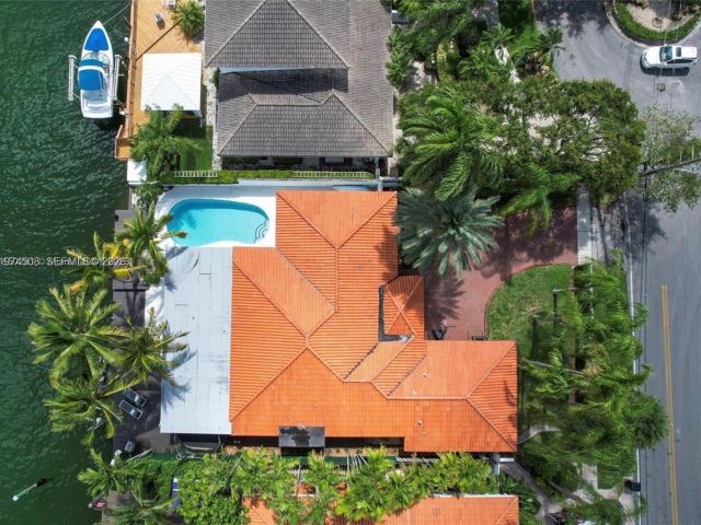 Продажа дома по адресу 2341 KEYSTONE BLVD - фото 7475679