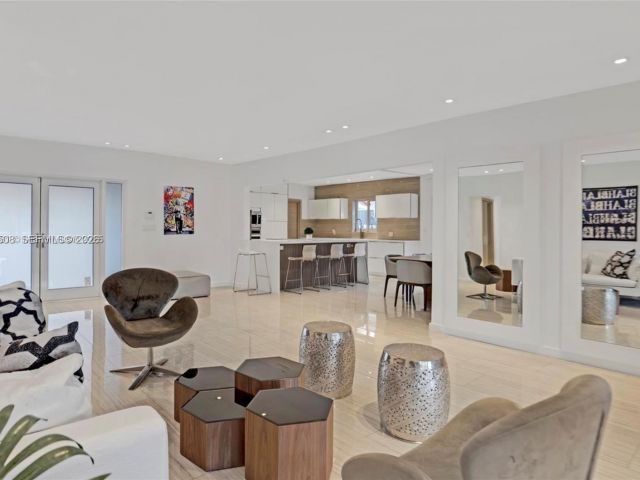 Продажа дома по адресу 2341 KEYSTONE BLVD - фото 7475689