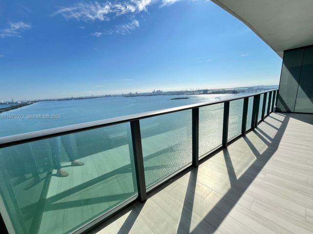 Квартира в аренду номер3003 - фото 7530255