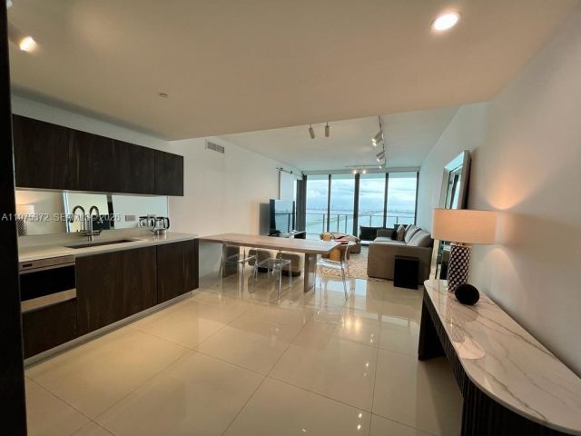 Квартира в аренду номер3003 - фото 7530262