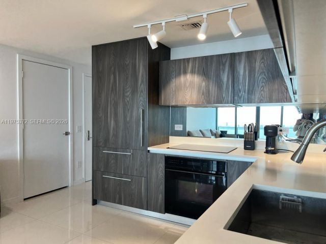 Квартира в аренду номер3003 - фото 7530264