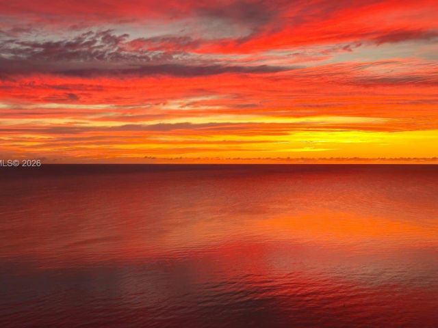 Дом в аренду по адресу 881 Ocean Dr TH7 - фото 7452319