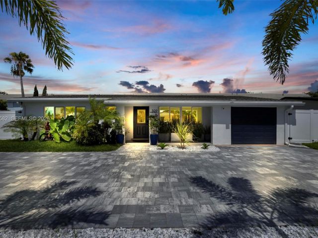 Продажа дома по адресу 309 SE 3rd Ter - фото 7529222