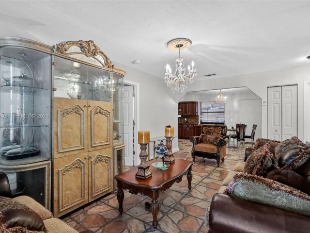 Продажа дома по адресу 834 NW 115th St - фото 7465946