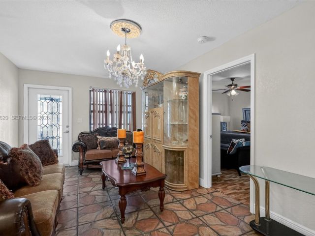 Продажа дома по адресу 834 NW 115th St - фото 7465947