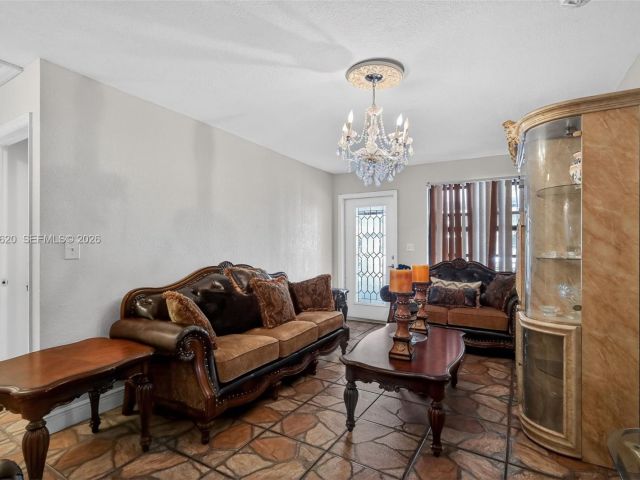 Продажа дома по адресу 834 NW 115th St - фото 7465948