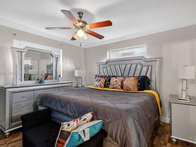 Продажа дома по адресу 834 NW 115th St - фото 7465949