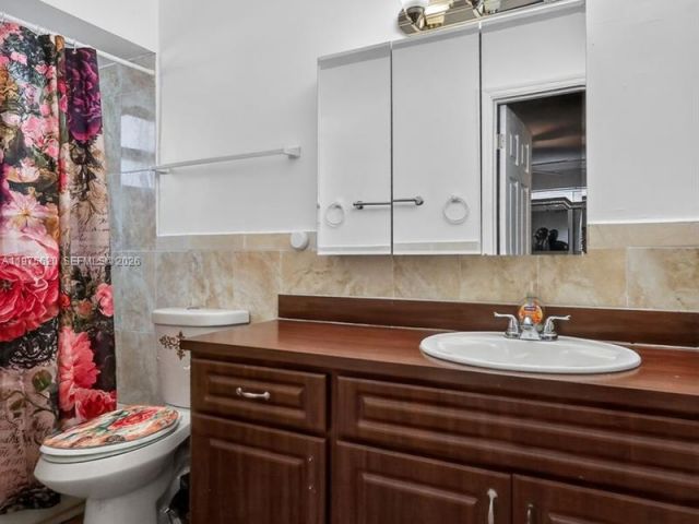 Продажа дома по адресу 834 NW 115th St - фото 7465952