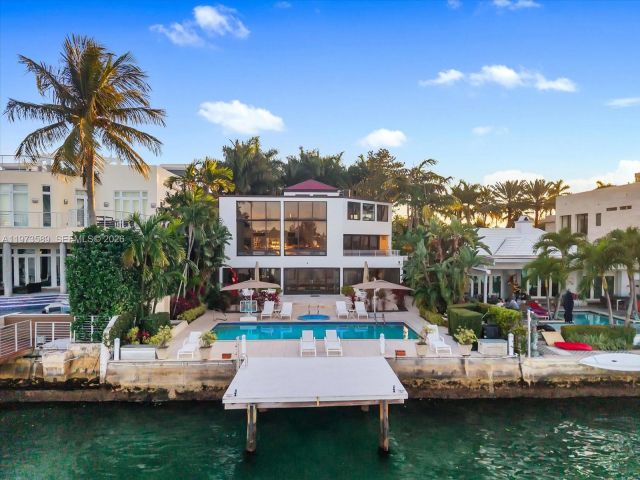 Дом в аренду по адресу 279 N Hibiscus Dr 0 - фото 7469074