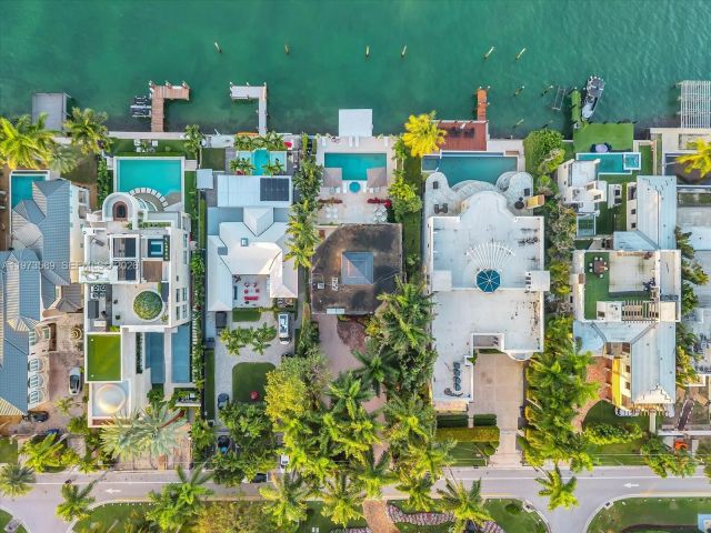 Дом в аренду по адресу 279 N Hibiscus Dr 0 - фото 7469085