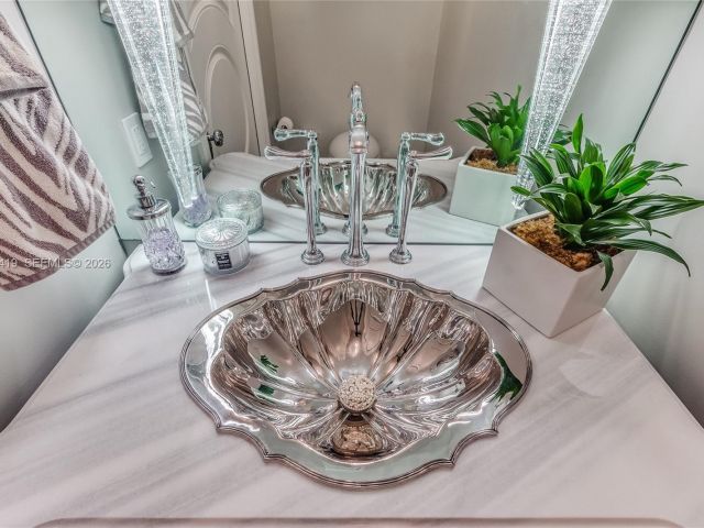 Продажа квартиры #1607 - фото 7509227